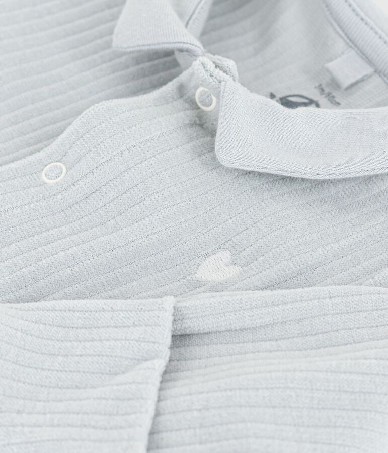 Pijama de terciopelo con cuello liso para beb&eacute; azul