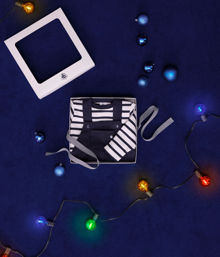 Estuche de regalo con peto y marinera para beb&eacute; multicolor