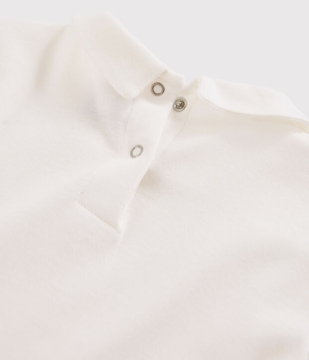 Camiseta ni&ntilde;a con cuello babero blanco