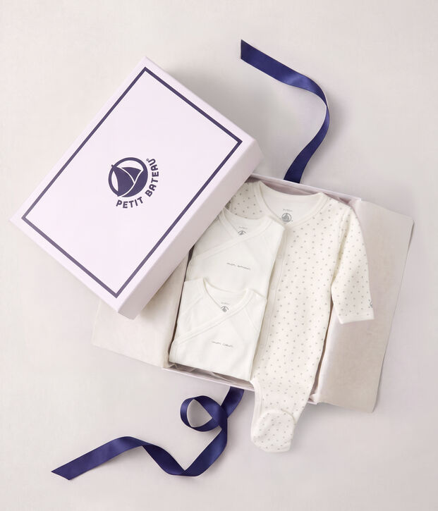 Estuche regalo de algod&oacute;n con estampado de corazoncitos para reci&eacute;n nacido multicolor