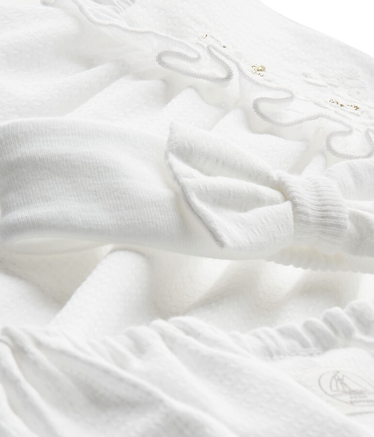 Conjunto para beb&eacute; ni&ntilde;a 3 piezas en popelina blanco