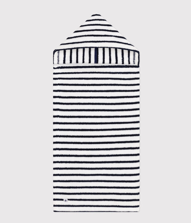 Capa de ba&ntilde;o a rayas de rizo de beb&eacute; blanco/azul