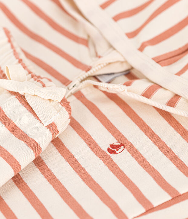 Conjunto de punto grueso con rayas marineras para beb&eacute; crudo/rosa