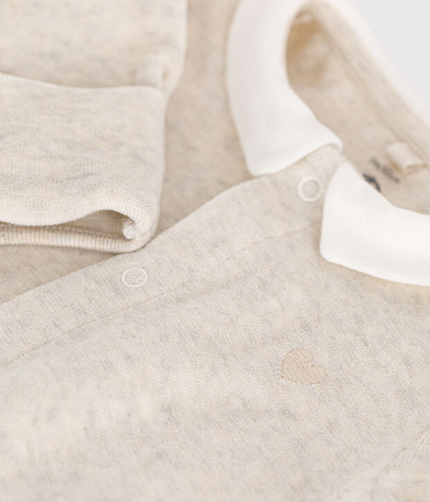 Pijama de terciopelo para beb&eacute; beige