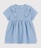 Vestido de beb&eacute; de chambray de manga corta bordado con corazones. azul
