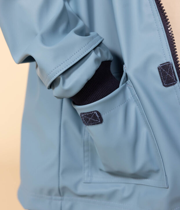 Impermeable emblem&aacute;tico reciclado para ni&ntilde;a/ni&ntilde;o azul