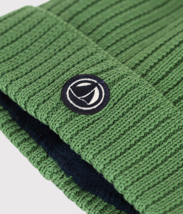 Gorro infantil de punto tricotado con forro polar verde