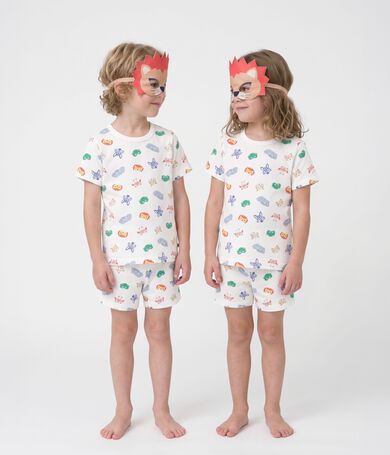 Pijama corto tipo disfraz infantil de algod&oacute;n con estampado de m&aacute;scaras