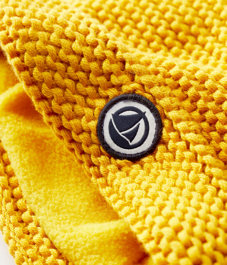 Gorro con pomp&oacute;n de beb&eacute;. amarillo