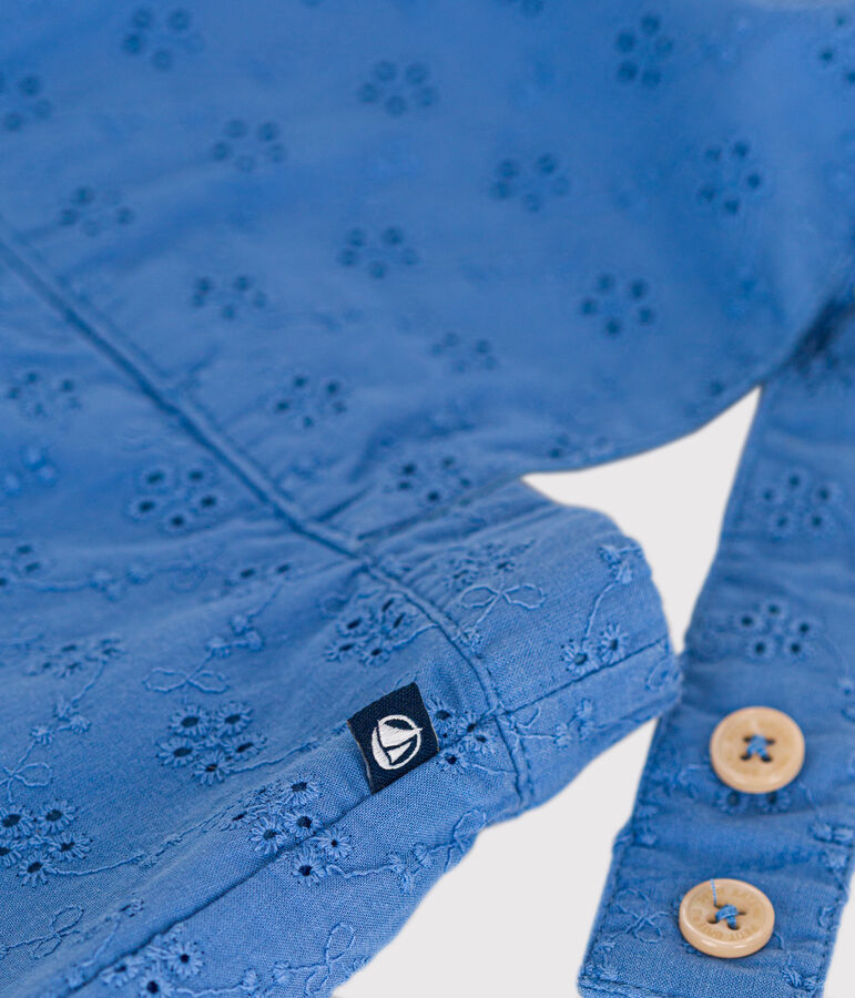 Peto corto de bordado ingl&eacute;s para beb&eacute; azul