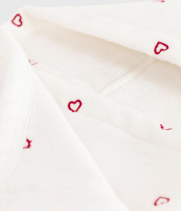 Capa de ba&ntilde;o de rizo con corazones bordados para beb&eacute; blanco/rosa