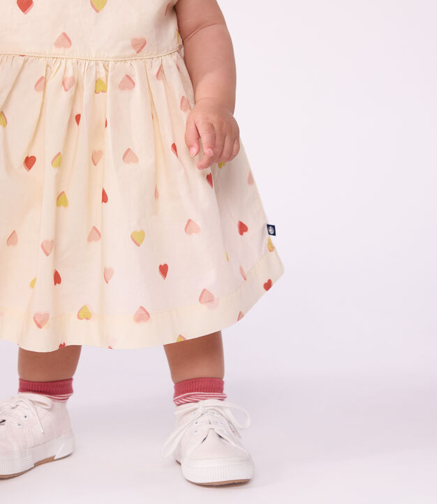 Vestido de algod&oacute;n de manga corta con estampado de corazones para beb&eacute; crudo/multicolor