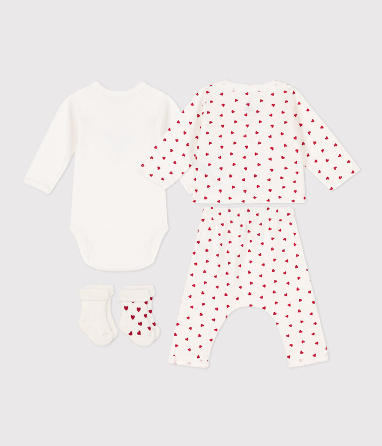 Estuche de regalo de coraz&oacute;n para reci&eacute;n nacido multicolor