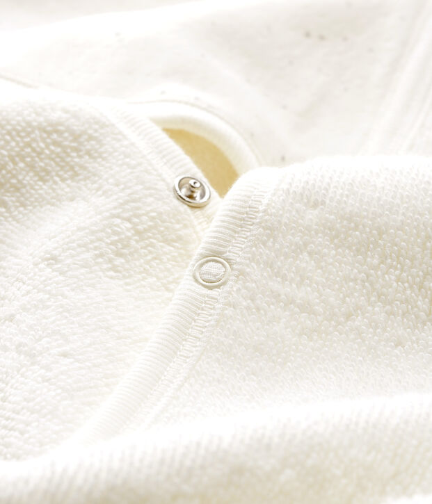 Capa de ba&ntilde;o de rizo para beb&eacute; blanco