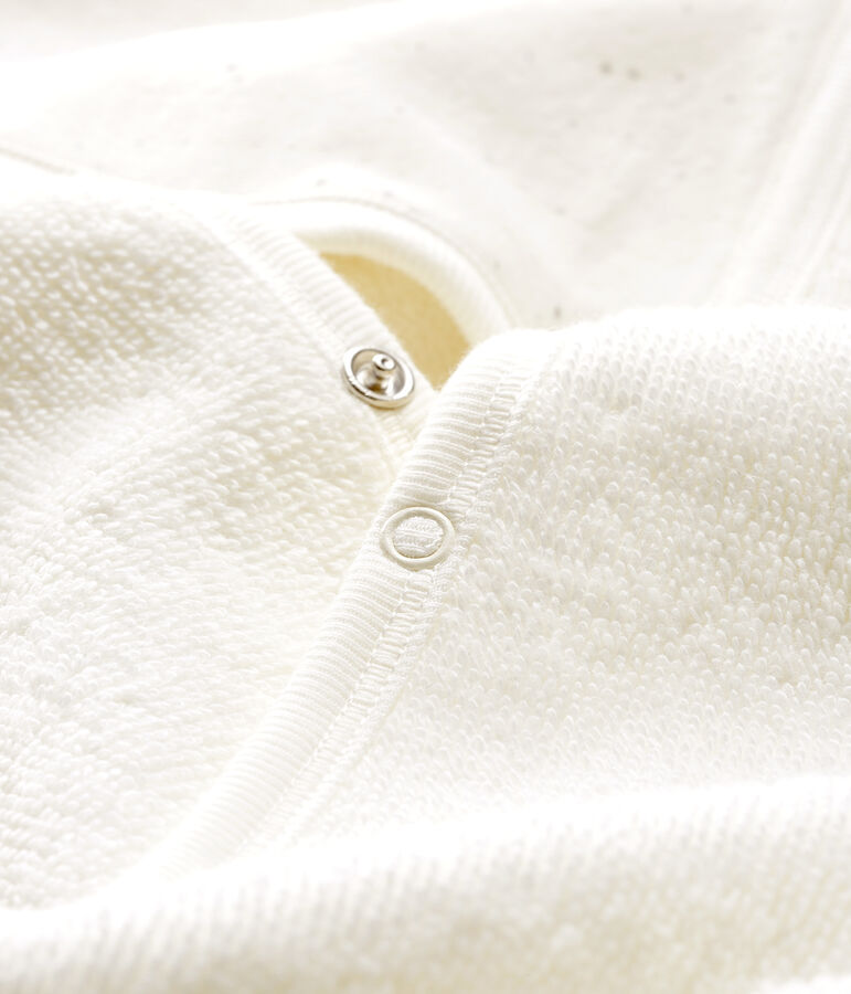 Capa de ba&ntilde;o de rizo para beb&eacute; blanco