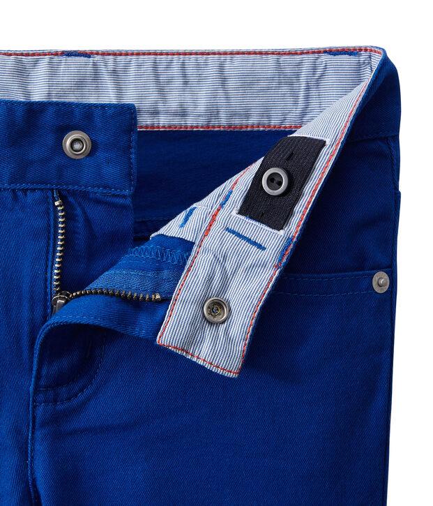 Pantal&oacute;n colorido para ni&ntilde;o en jean azul