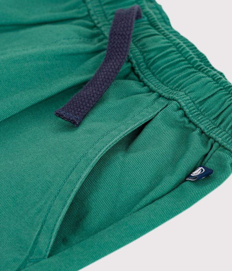 Bermudas cortas infantiles de algod&oacute;n liso verde