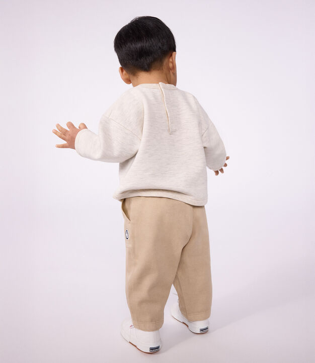 Pantal&oacute;n cargo liso de algod&oacute;n con insignia para beb&eacute; beige
