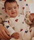 Pijama de algodón con corazones para bebé
