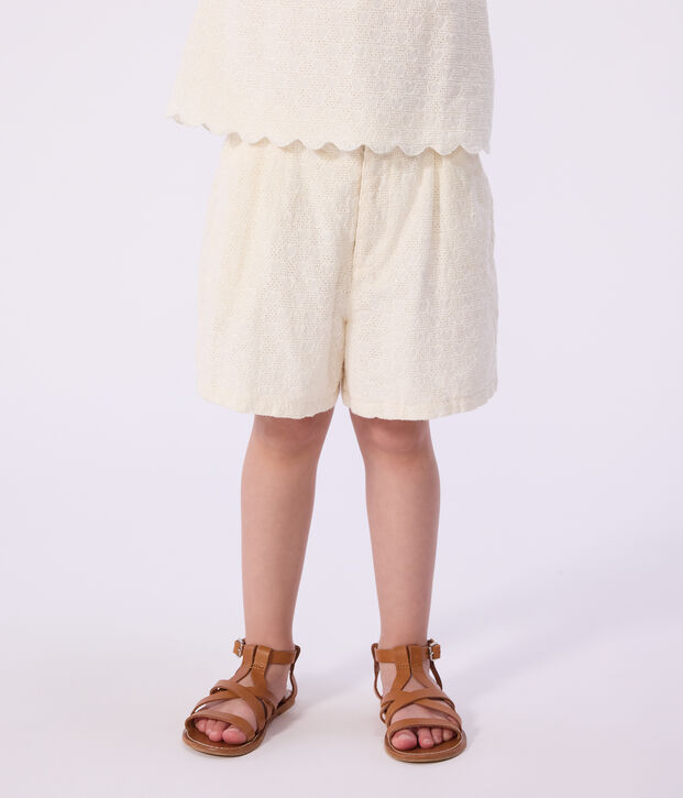 Shorts infantiles de algod&oacute;n con estampado de corazones blanco