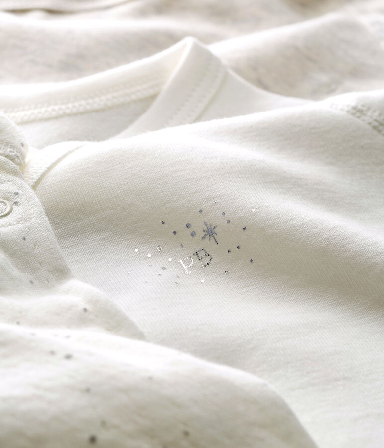 Tres bodis de nacimiento de manga corta para beb&eacute; multicolor