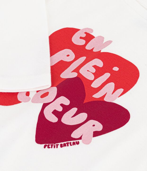 Camiseta infantil de manga larga con estampado de coraz&oacute;n blanco