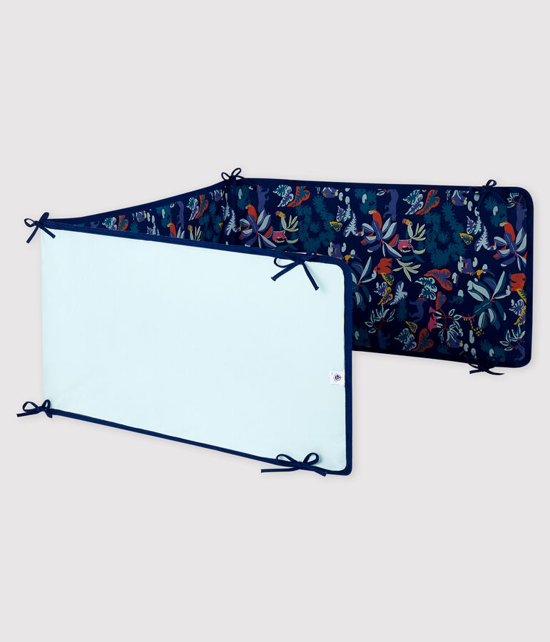 Protector para cuna de punto acanalado con estampado de jungla para beb&eacute; azul/multicolor