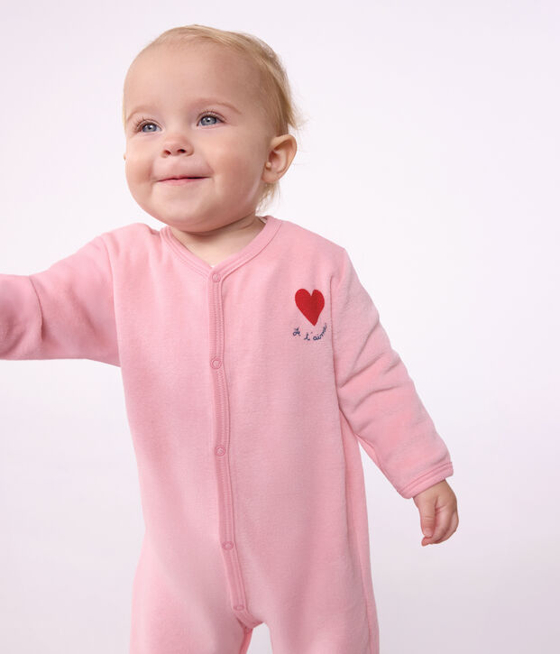 Pijama de terciopelo liso con estampado para beb&eacute; rosa