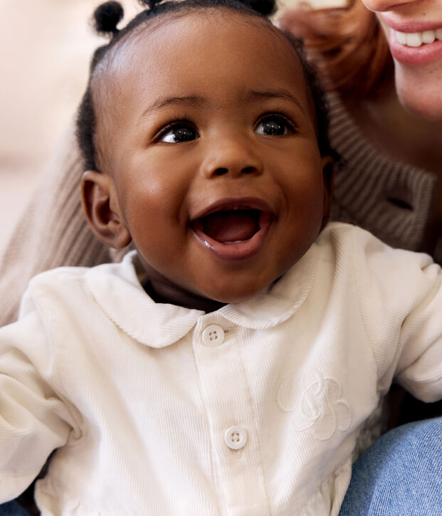 Mono corto de ceremonia de pana bordada para beb&eacute; MILK