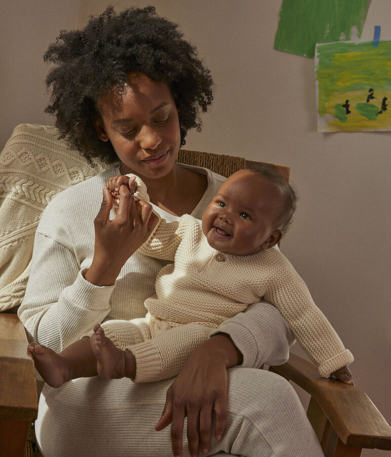 Conjunto de 2 piezas de beb&eacute; de punto de algod&oacute;n crudo