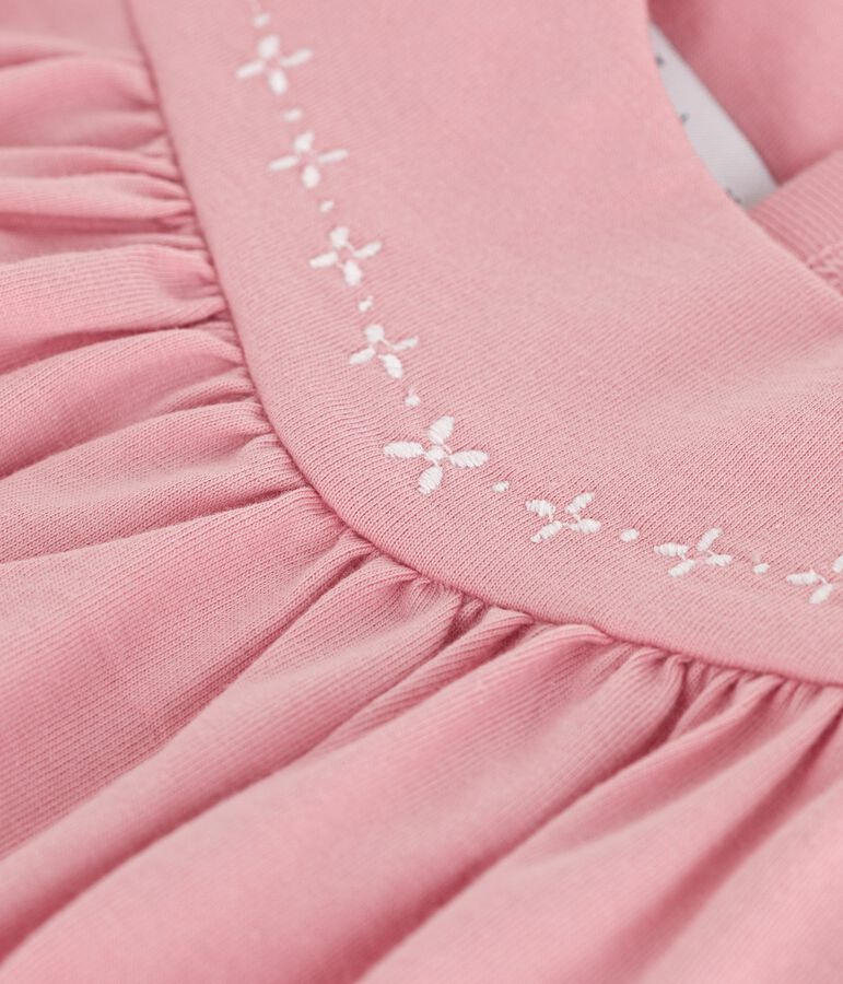 Vestido liso de algod&oacute;n sin mangas con detalles bordados en el cuello para beb&eacute; rosa