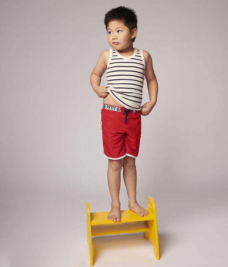 Short de ba&ntilde;o reciclado de ni&ntilde;o rojo