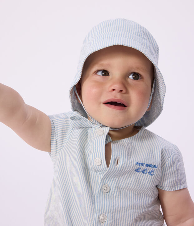Gorro de lluvia anudable de seersucker para beb&eacute; azul/blanco