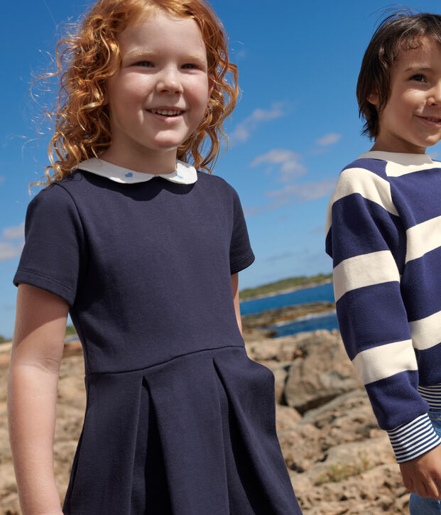 Vestido infantil liso de algod&oacute;n de manga corta SMOKING