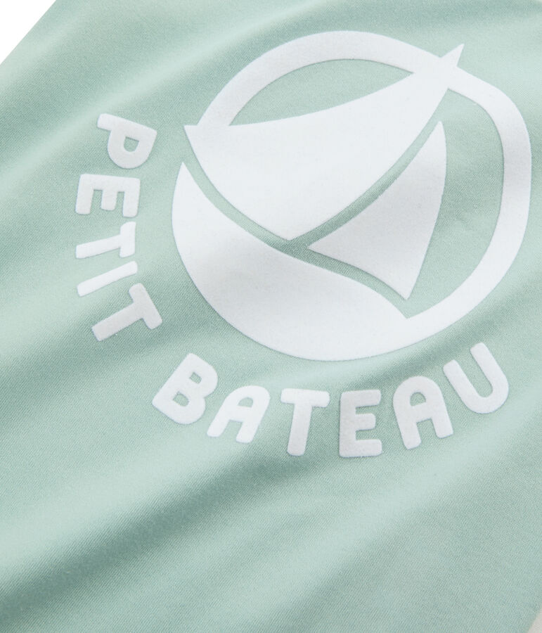 Camiseta infantil con logotipo azul