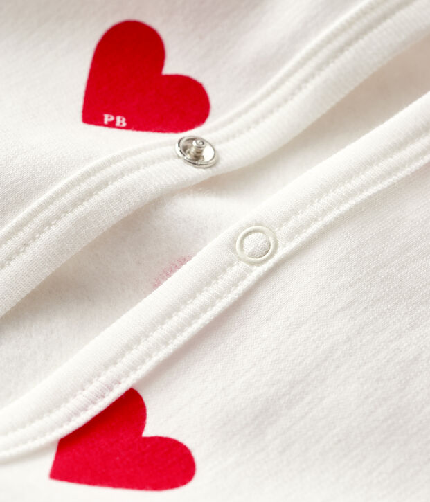 Pijama de felpa con corazones rojos para beb&eacute; blanco/rojo