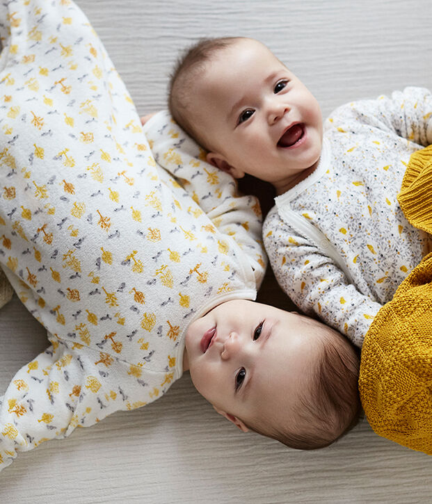 Pijama extra c&aacute;lido de toalla de rizo afelpado para beb&eacute; ni&ntilde;a blanco/multicolor