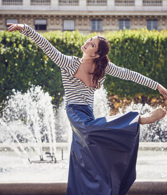 Marinière femme décolletée dans le dos. Petit bateau x Marie-Agnès Gillot beige COQUILLE/azul SMOKING