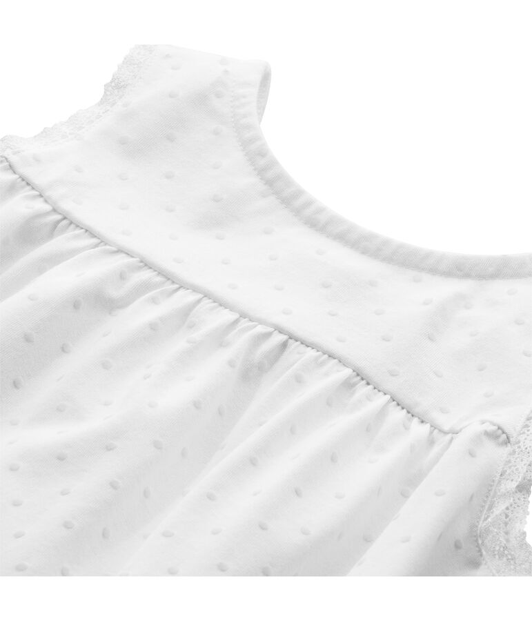 Camis&oacute;n ni&ntilde;a de lunares y acabados en encaje blanco