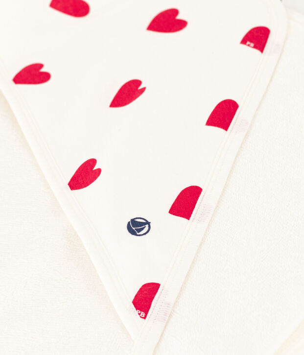 Capa de ba&ntilde;o de algod&oacute;n con corazones blanco/rojo