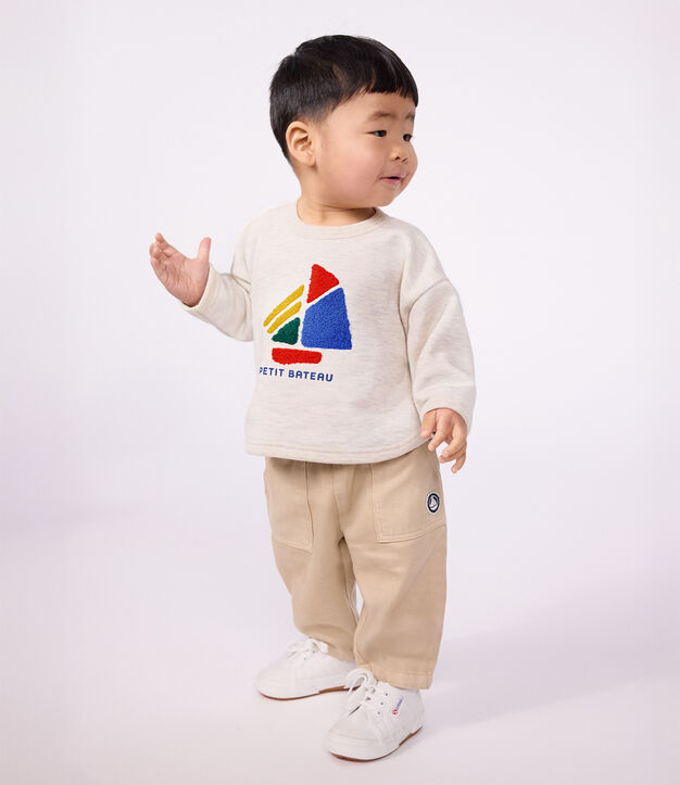 Pantal&oacute;n cargo liso de algod&oacute;n con insignia para beb&eacute; beige