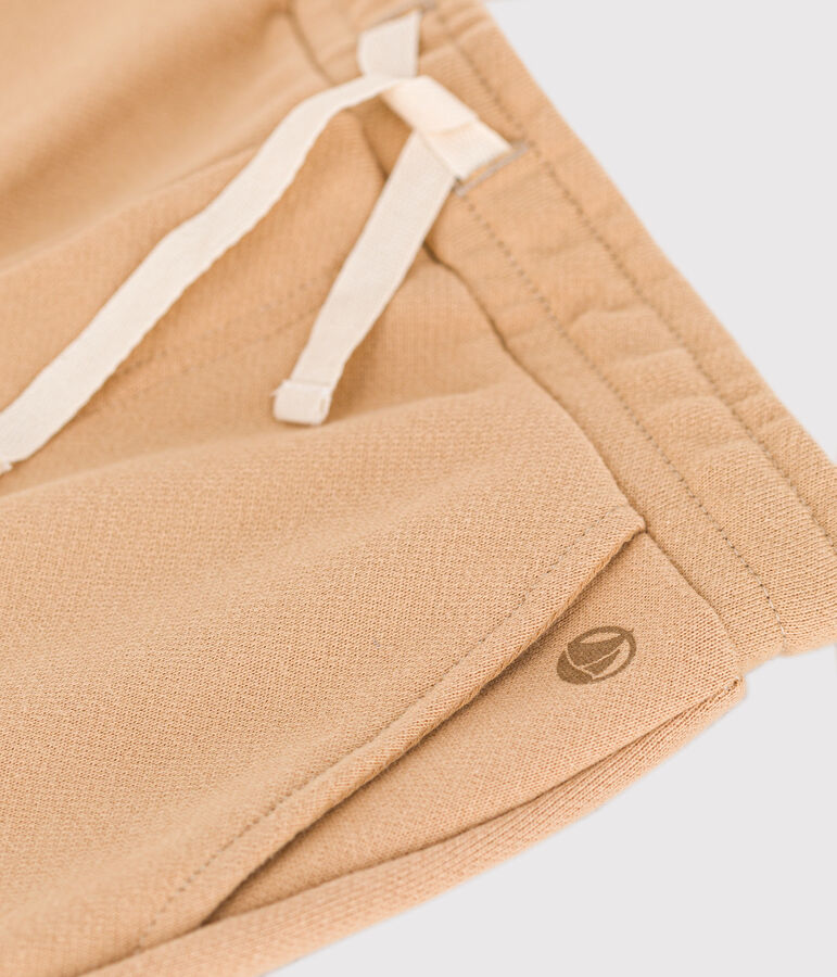 Pantal&oacute;n de ch&aacute;ndal para ni&ntilde;o beige