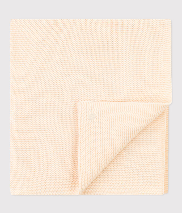 Manta tricotada. crudo