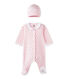 Pijama y gorrito de nacimiento bebé niña