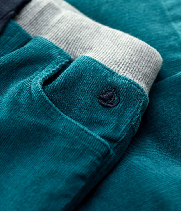 Pantal&oacute;n de corte normal de terciopelo de ni&ntilde;o verde