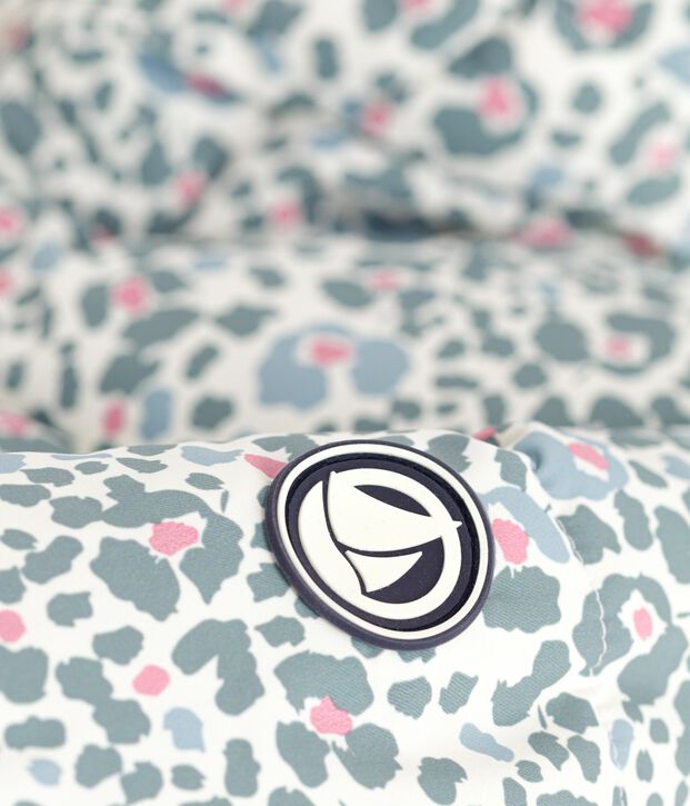 Plum&iacute;fero infantil estampado crudo/multicolor