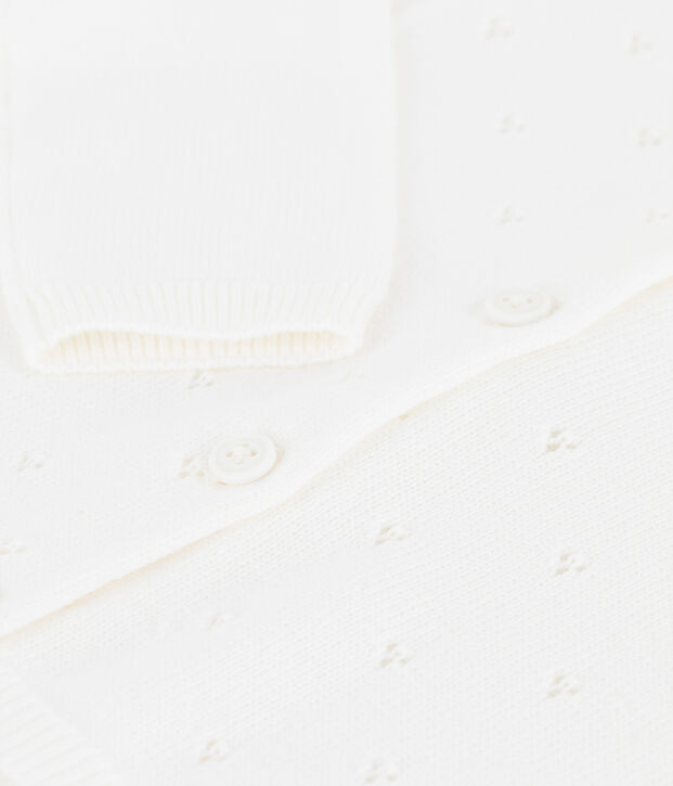C&aacute;rdigan de punto elegante para beb&eacute; blanco