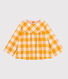 Blusa de franela de bebé.