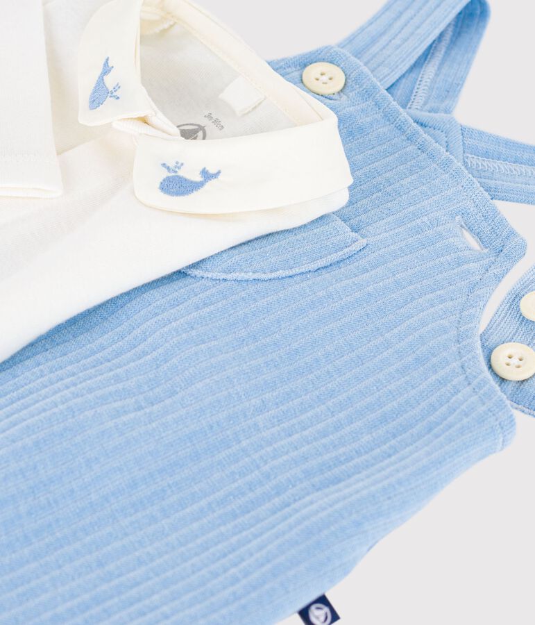 Conjunto de peto/body de algod&oacute;n liso con detalles bordados para beb&eacute; azul/crudo