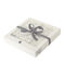 Estuche con toalla cuadrada de baño y patucos para bebé de BE y punto. blanco MARSHMALLOW/gris SCULPTURE/ MULTICO CN